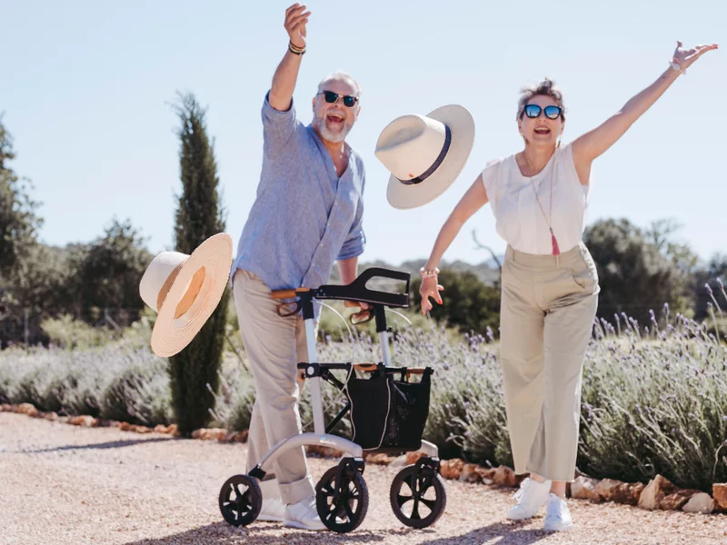 Ein Rollator macht Sie mobil, gibt Sicherheit unterwegs und Zuhause